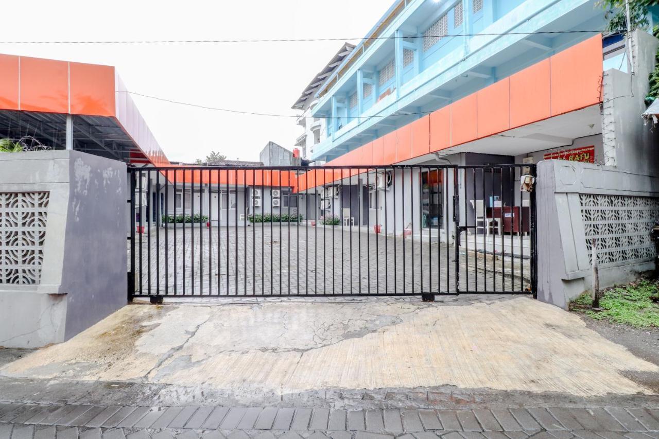 Ratu Guesthouse Sleman  Exteriör bild